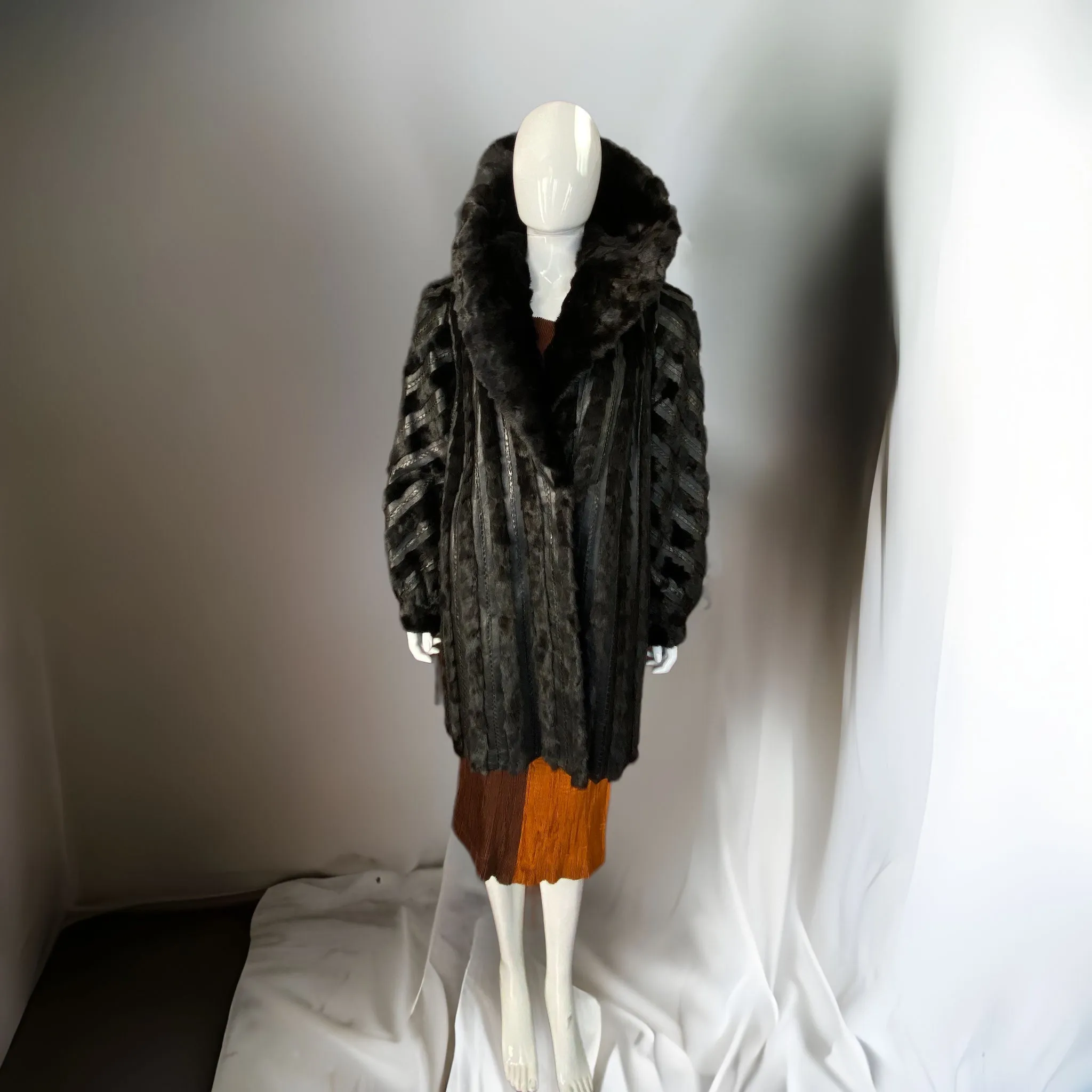 1960s Vintage Leather Snakeskin Fur Coat