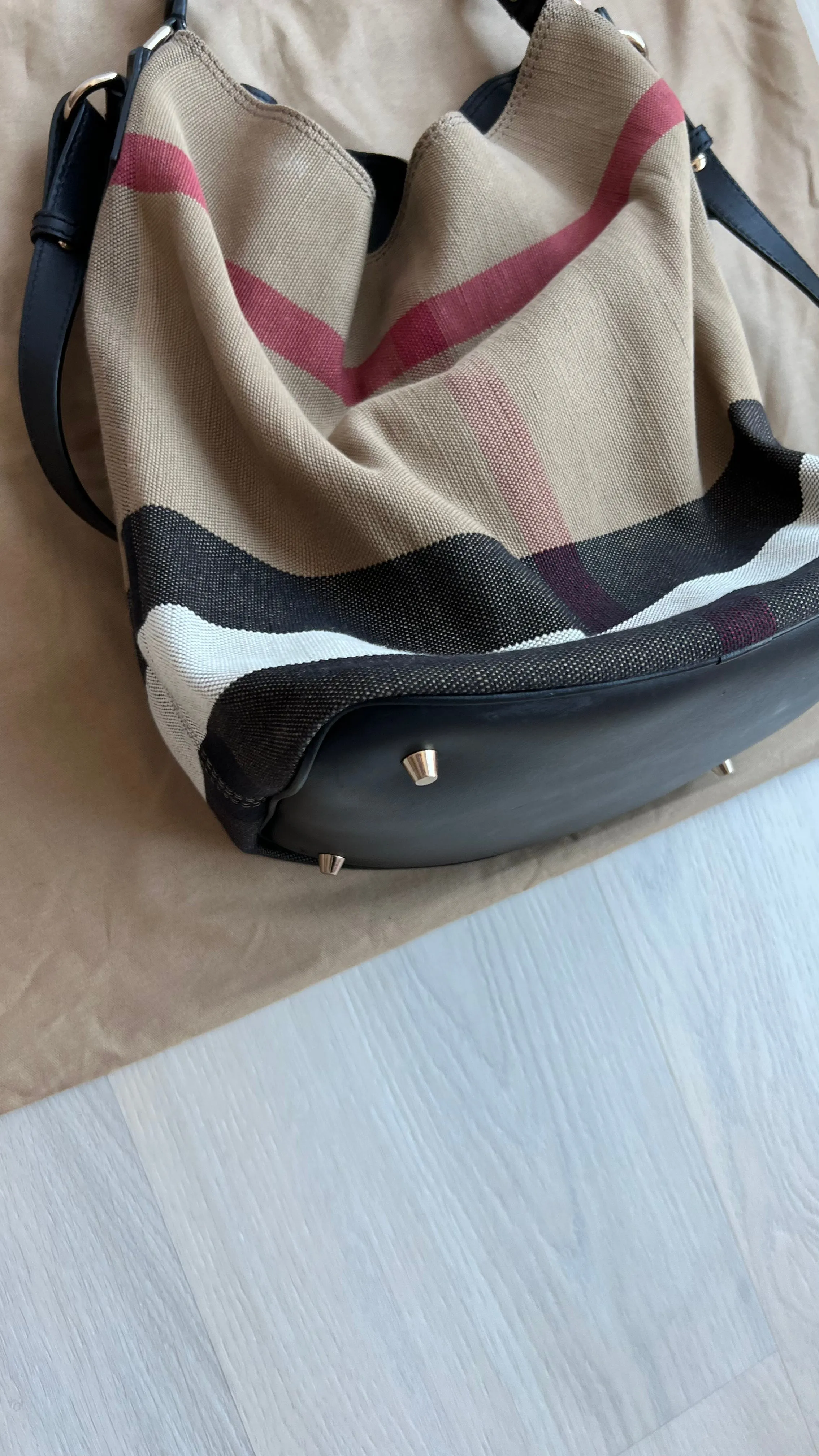 Burberry Ashby Bag