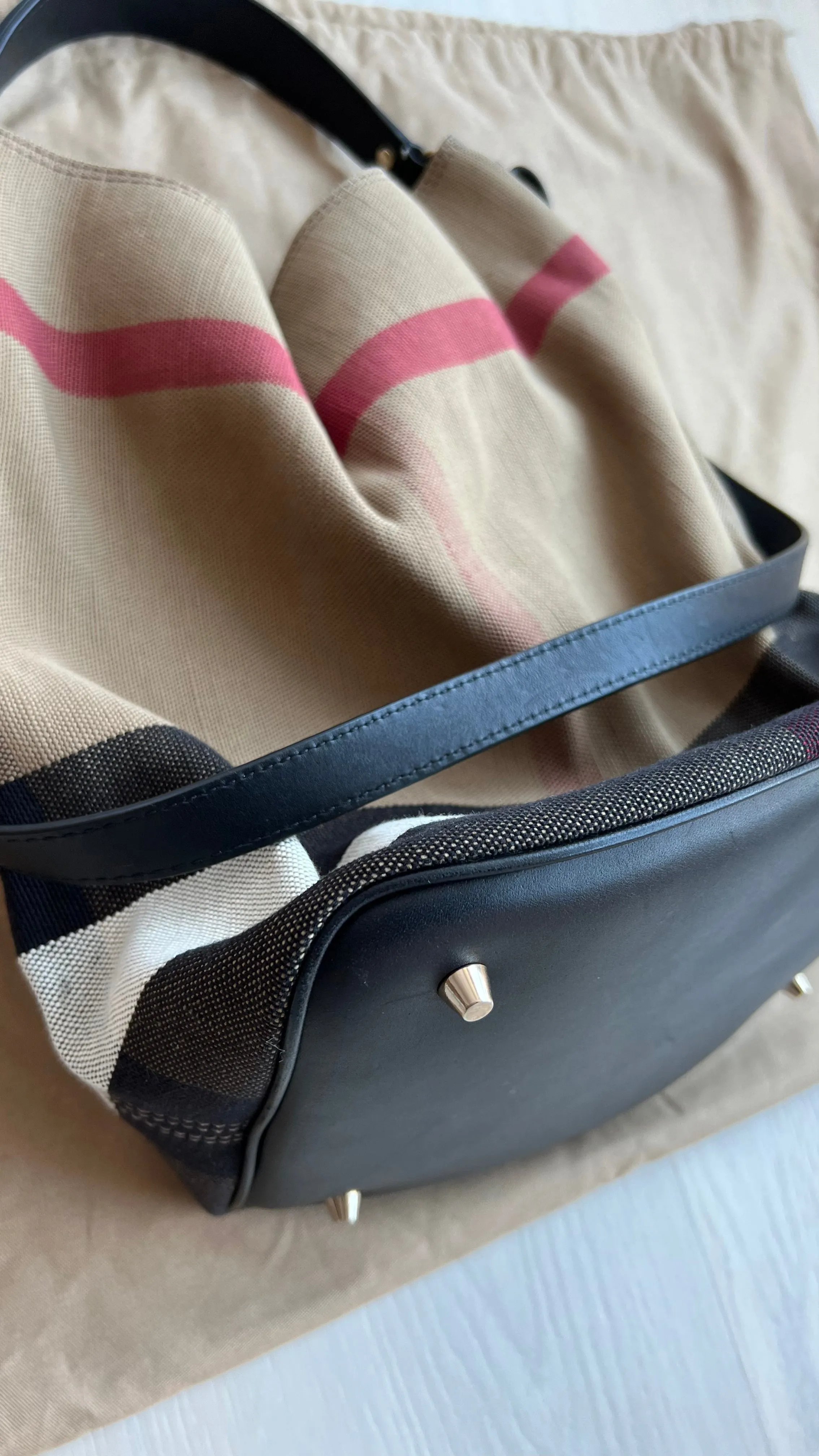 Burberry Ashby Bag