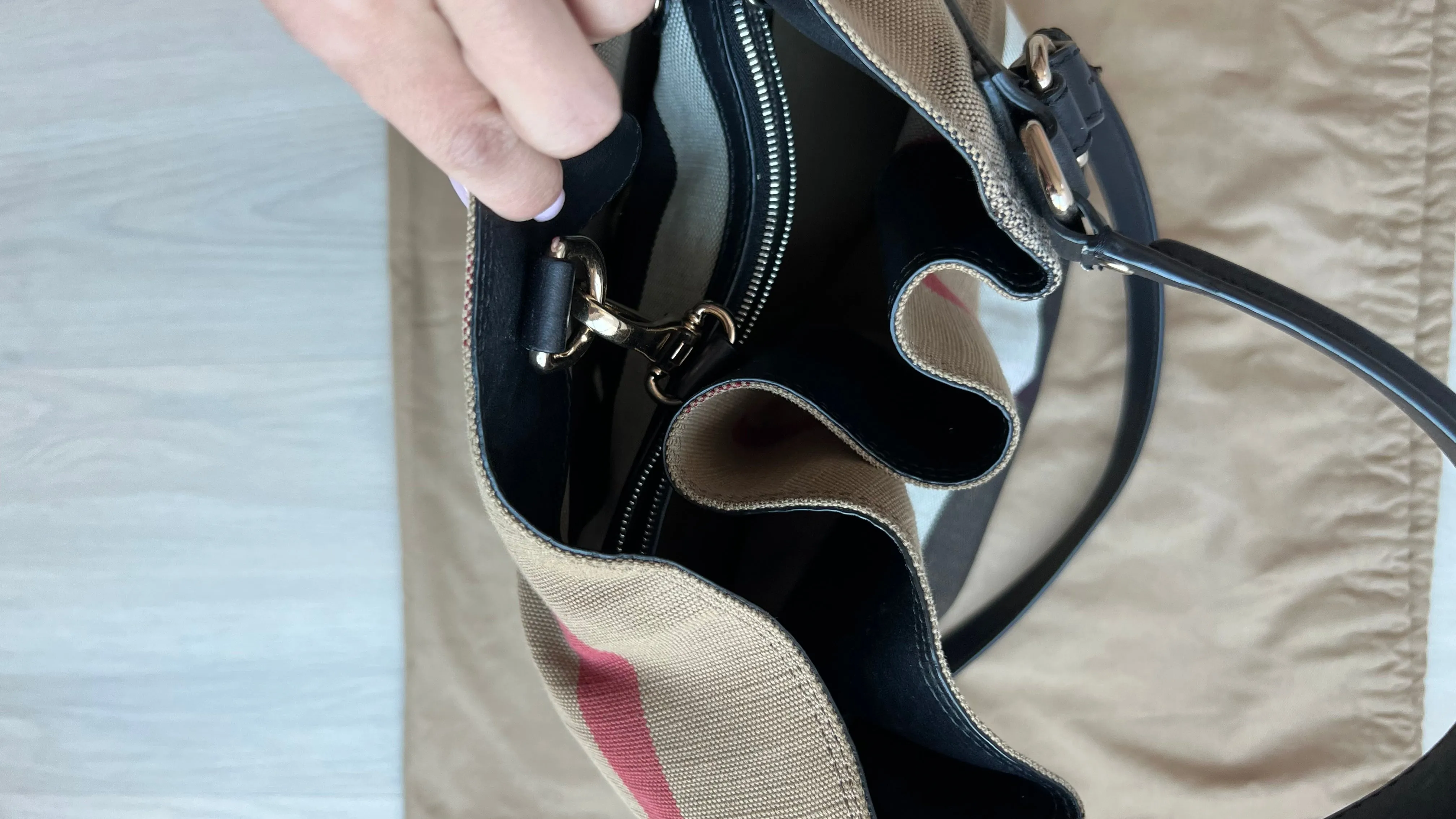 Burberry Ashby Bag