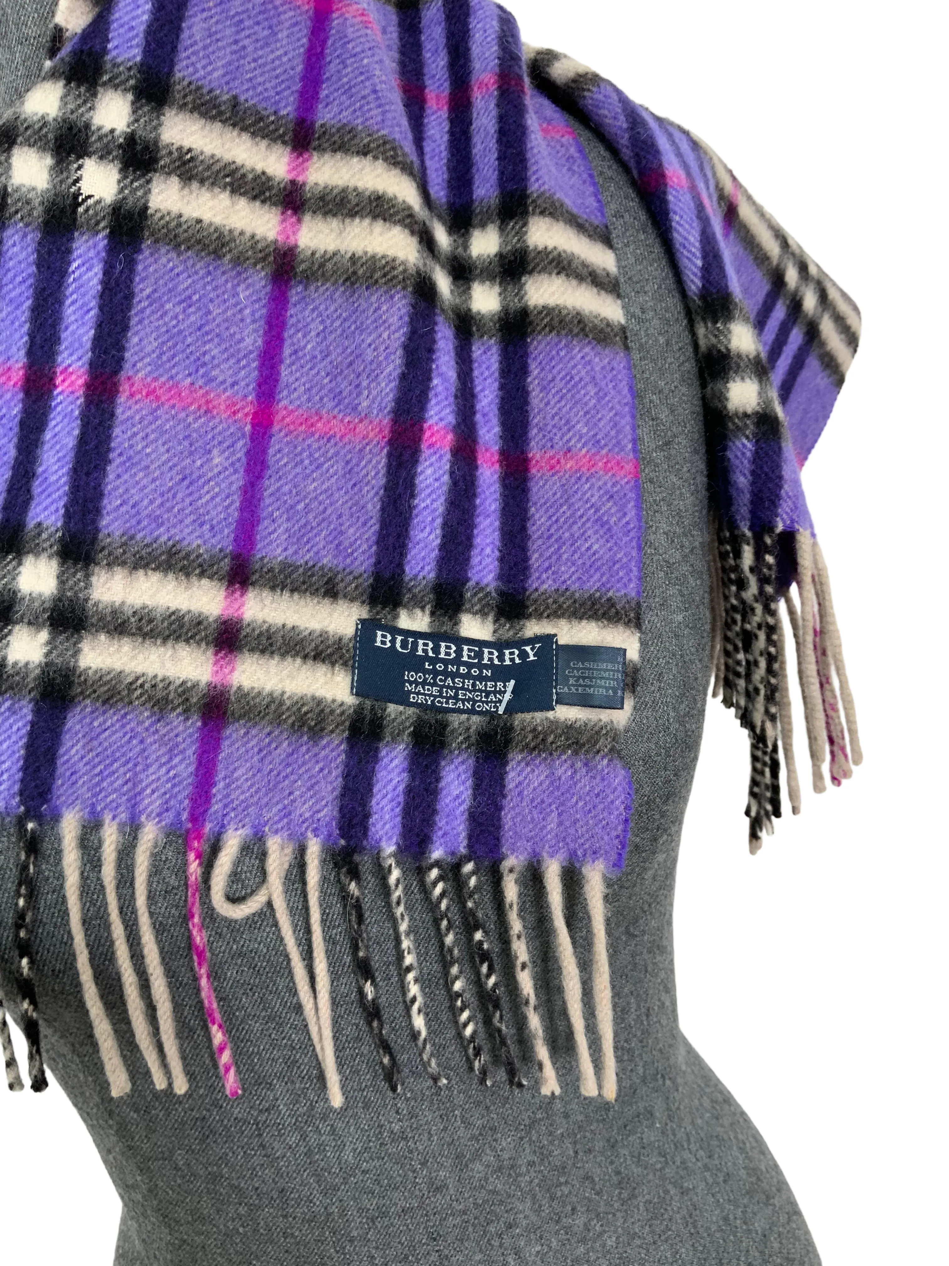 Burberry Plaid Cashmere Scarf - Fringed