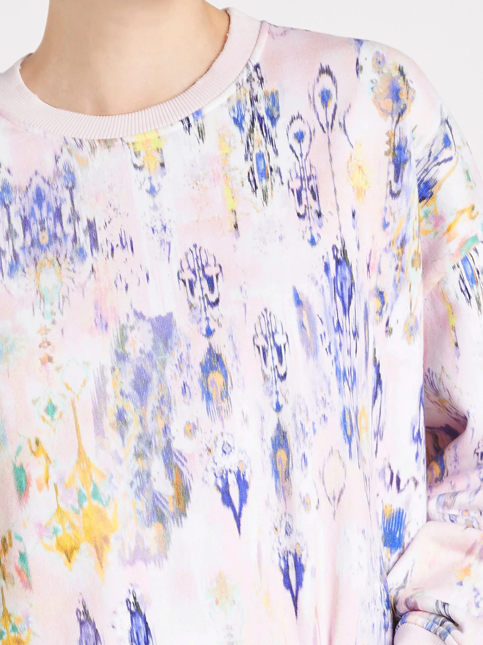 Laya Swearshirt