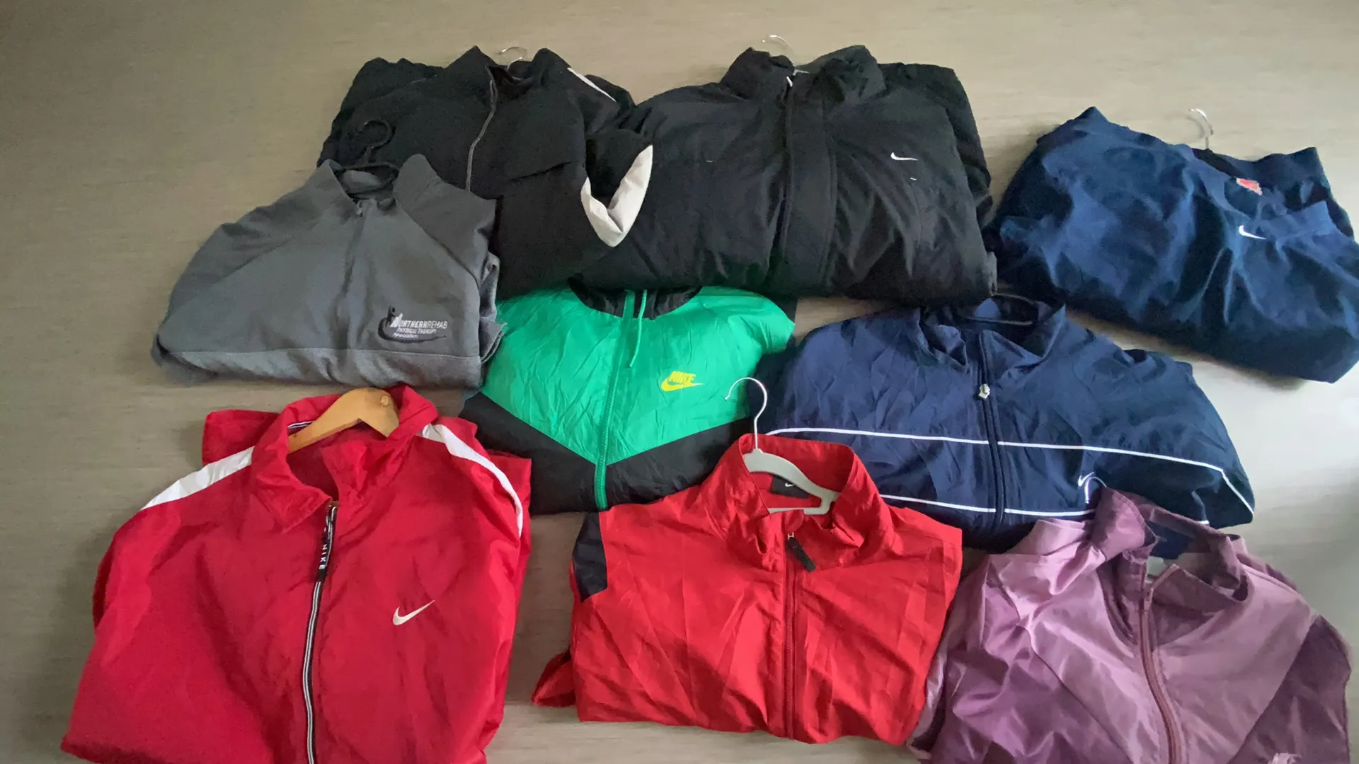 Nike Jackets 10 Pcs