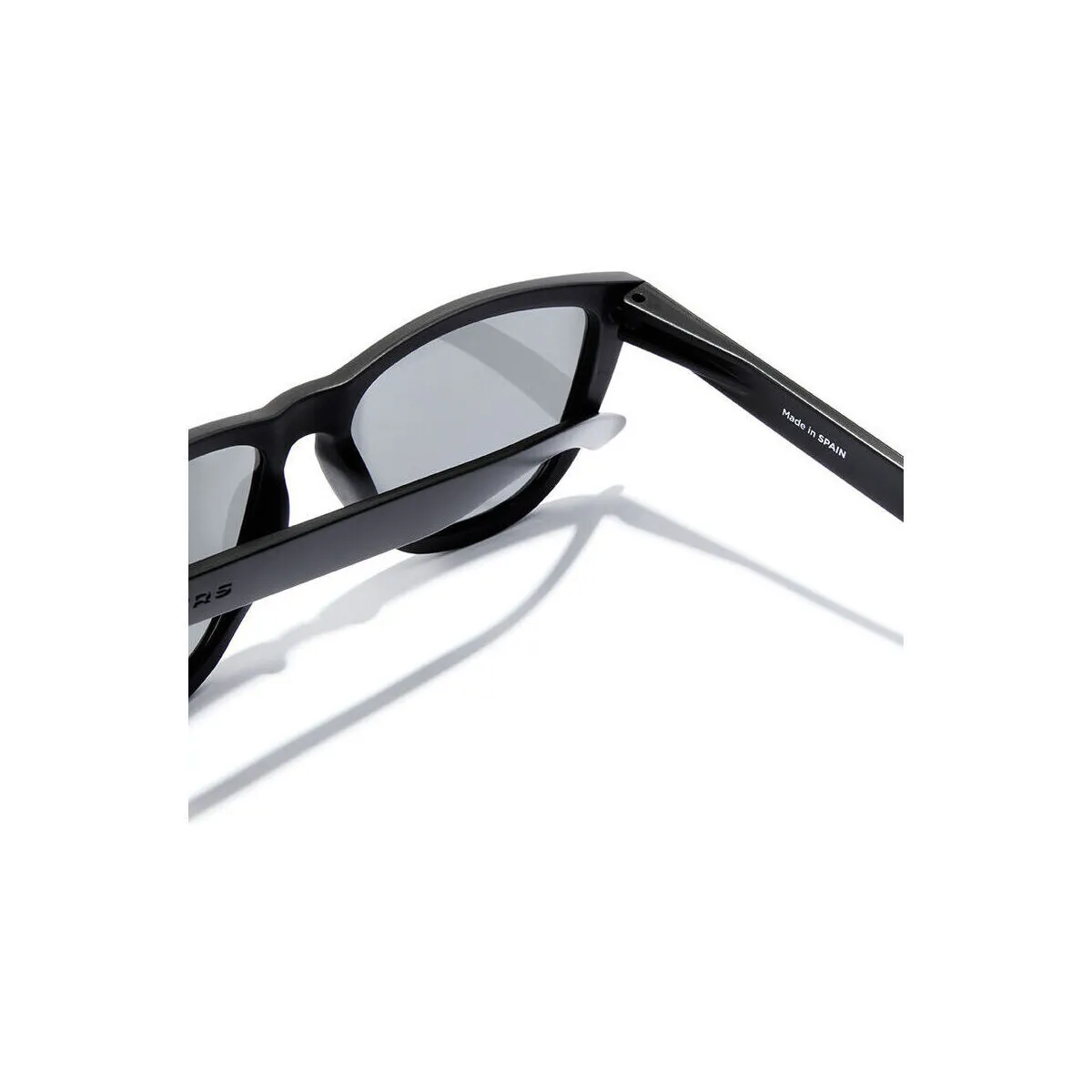 One Raw Polarized black Chrome