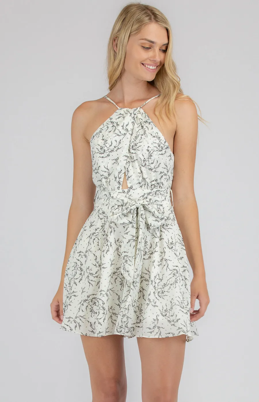 Printed Halter Neckline Playsuit with Pleated Details (SJP467A)