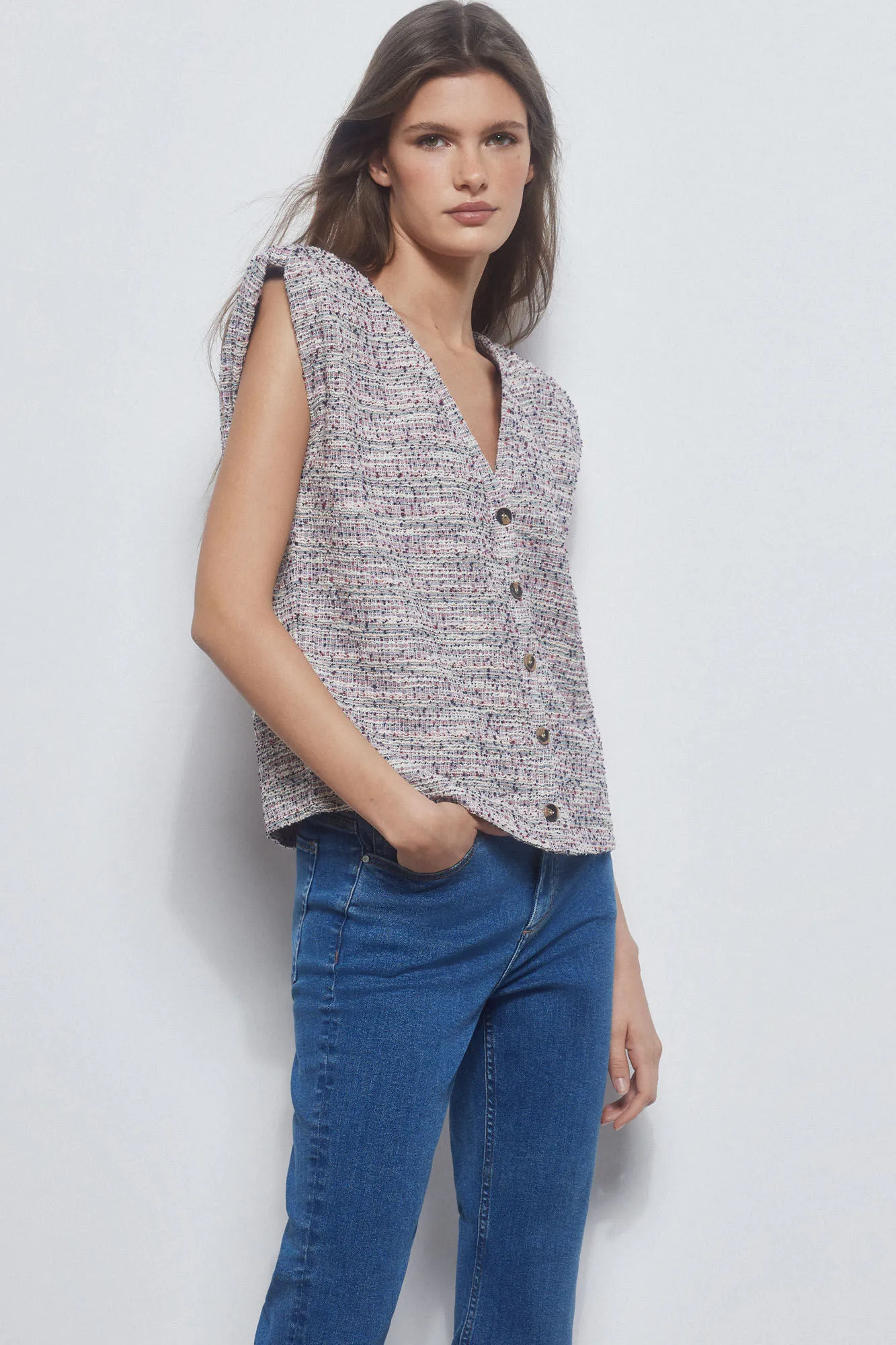 Structured vest